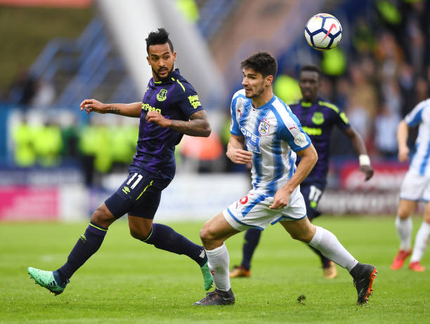 人实现了自 人实现了自